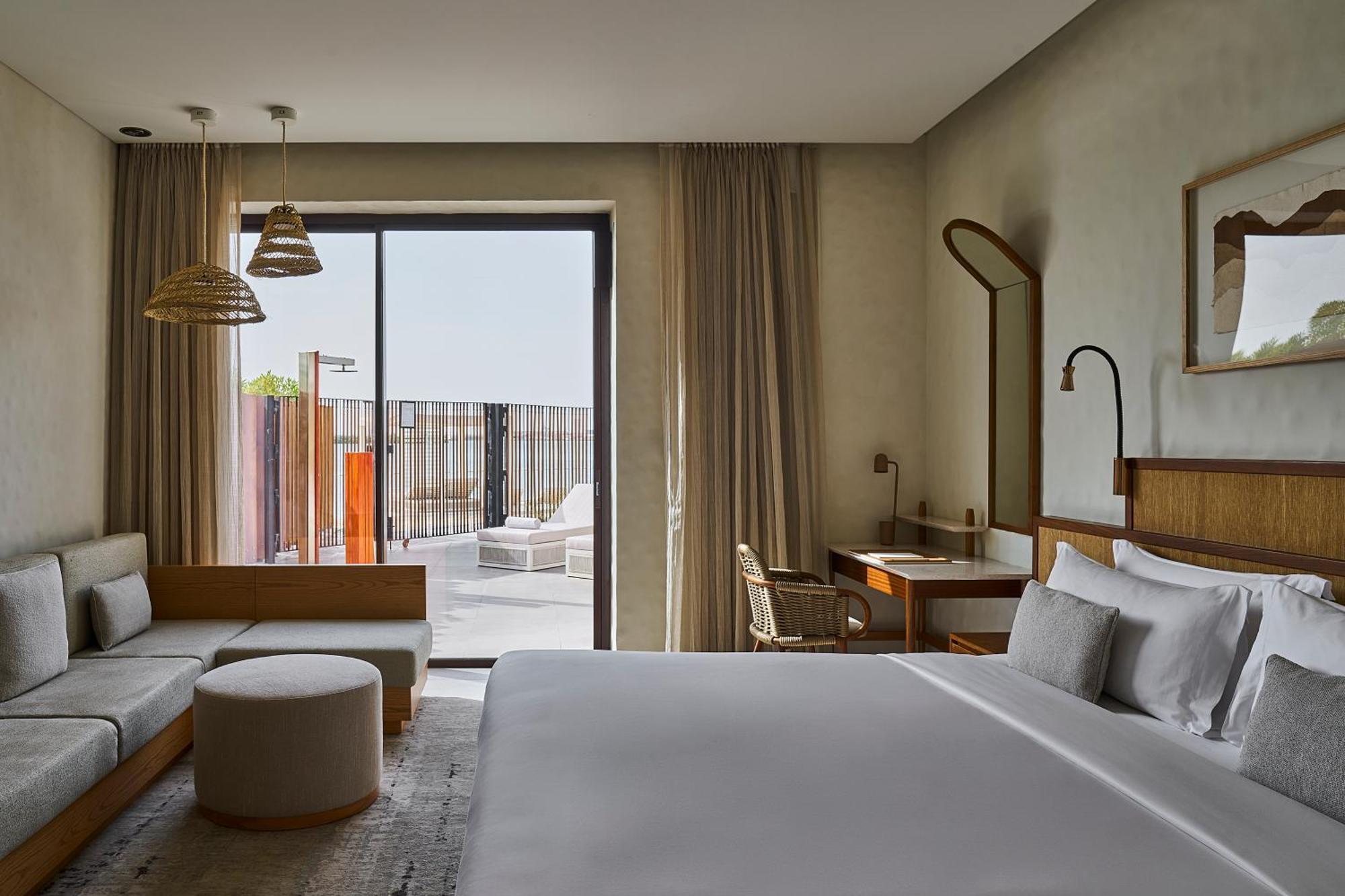 Erth Abu Dhabi Hotel Esterno foto