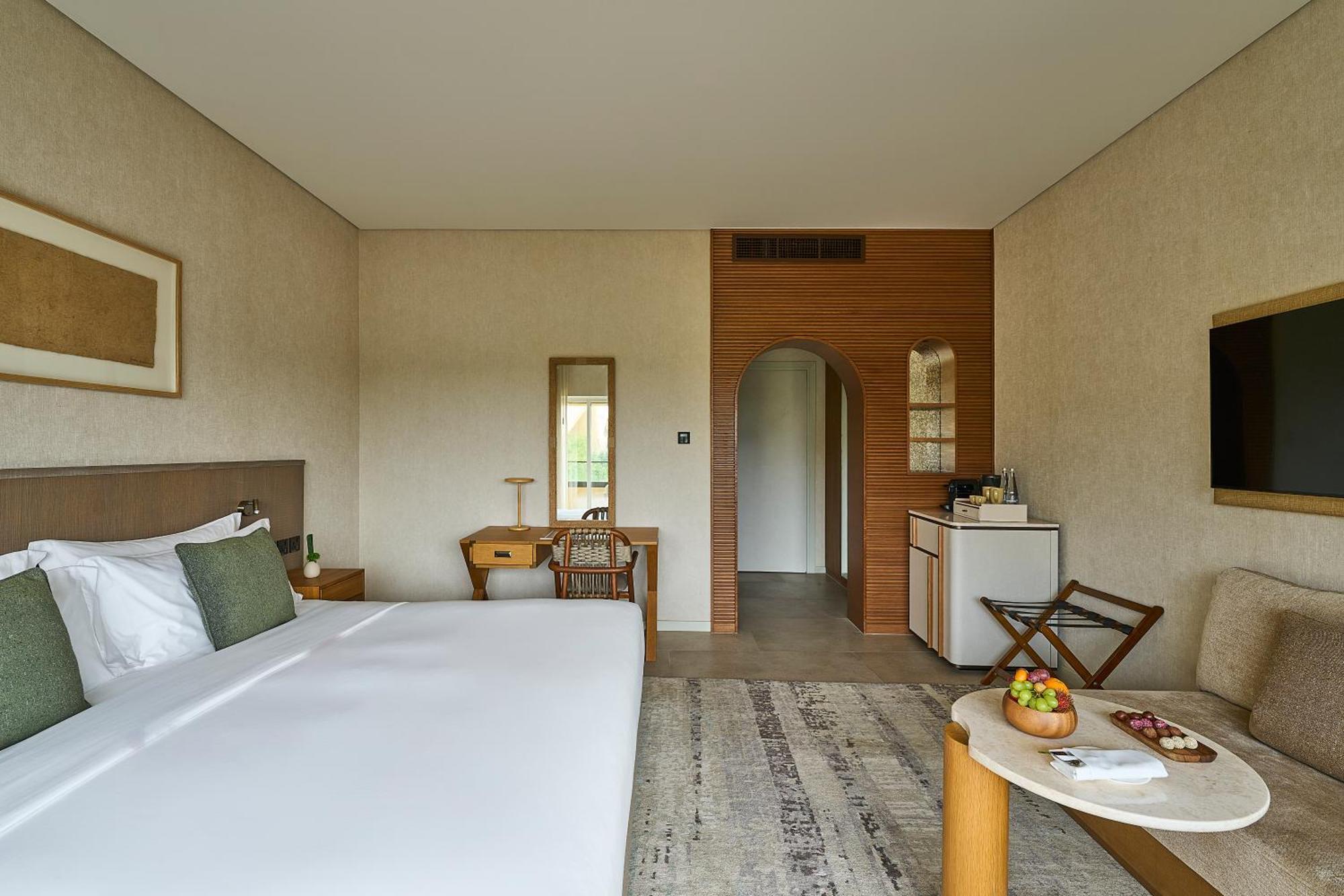 Erth Abu Dhabi Hotel Esterno foto