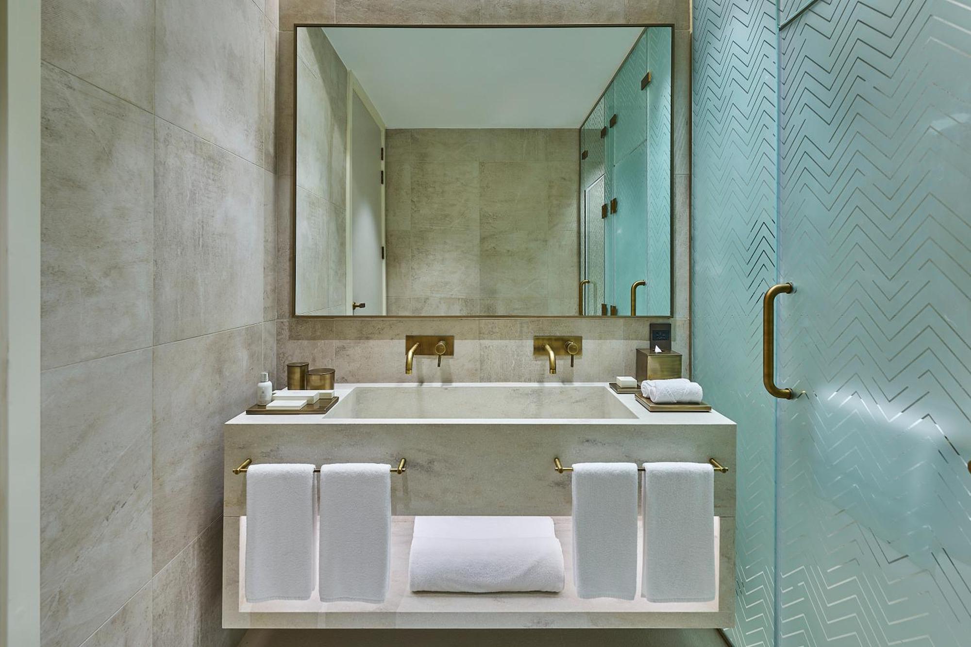 Erth Abu Dhabi Hotel Esterno foto