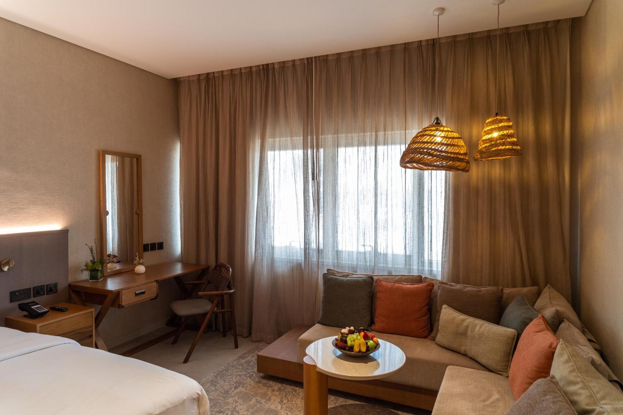 Erth Abu Dhabi Hotel Esterno foto